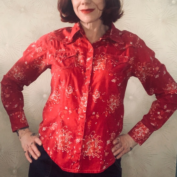 Tops - Flowered Western Top